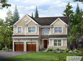 22 Windsor Rd, Belle Mead, NJ 08502