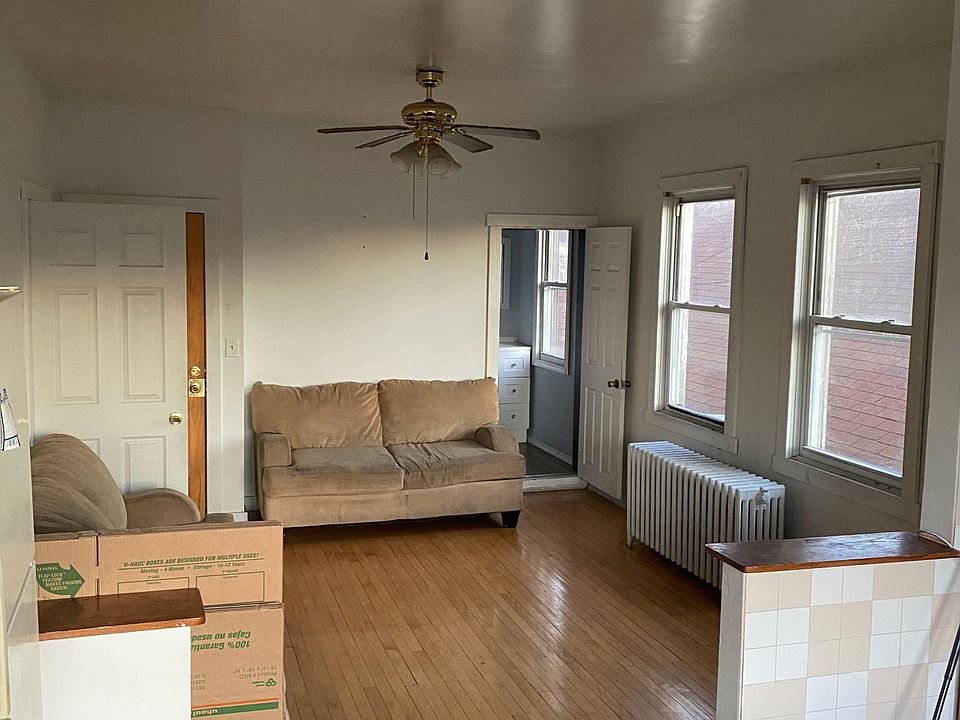 1st image of 2316 N Moody Ave #1