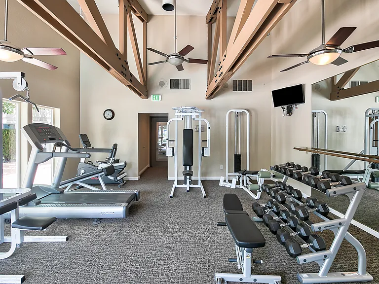 The Lodge at McCarran Ranch Apartment Homes — Photo 17