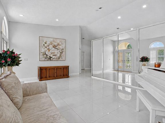 5th image of 5670 NW 38th Terrace
