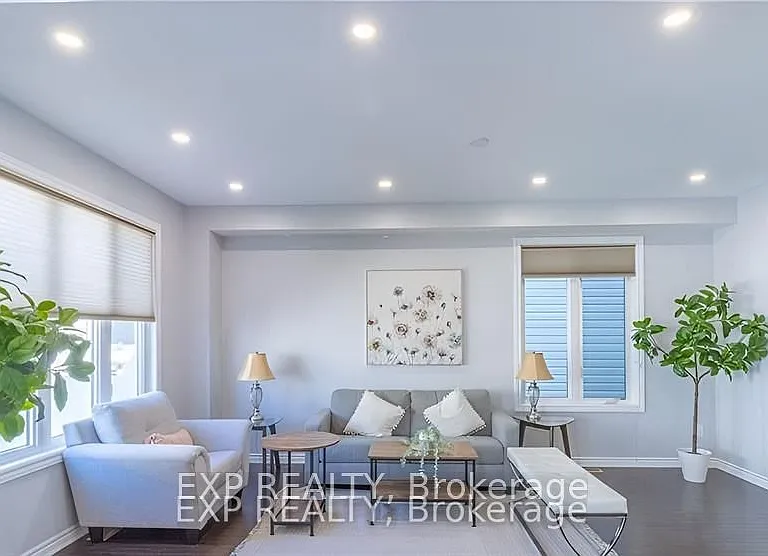 320 Autumnfield St — Photo 4