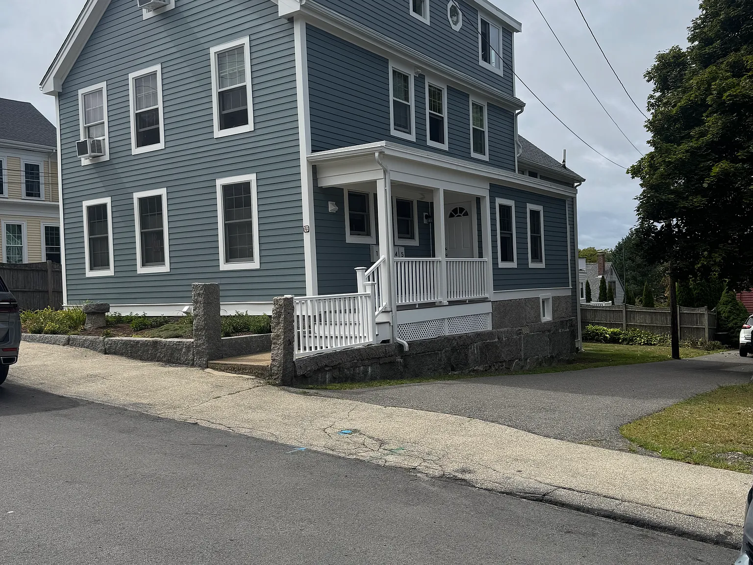 4 Pleasant St — Photo 3