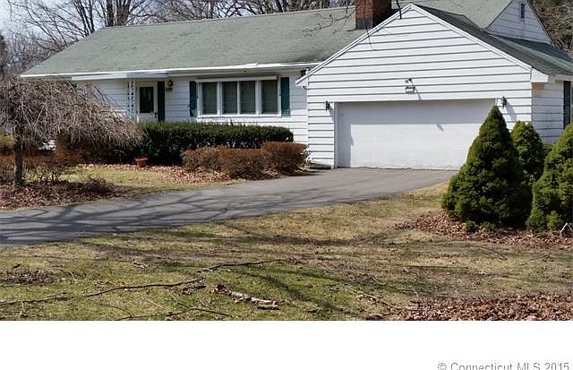 2nd image of 558 Ridge Rd