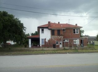 2104 Hutchins St, Houston, TX 77003