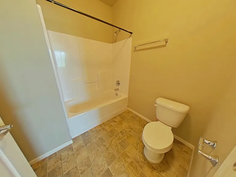 Boulder Ridge Apartments — Photo 39