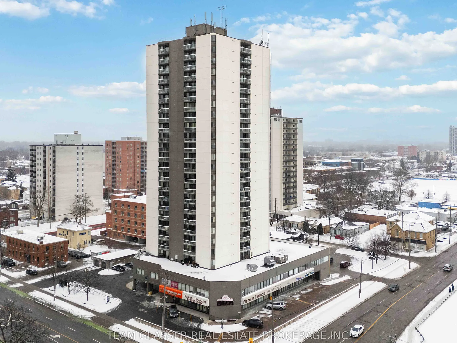 2 bed, $1,965 — Photo 2