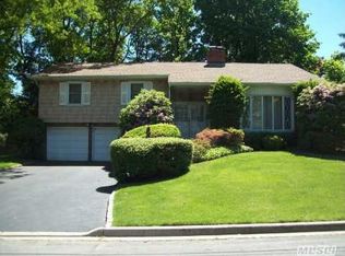 33 Long Ridge Rd, Plainview, NY 11803