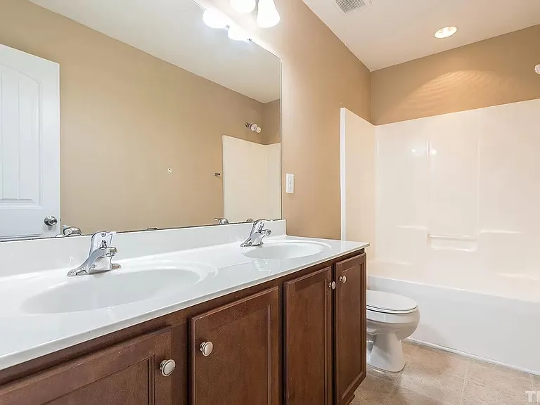 3243 Warm Springs Ln — Photo 33
