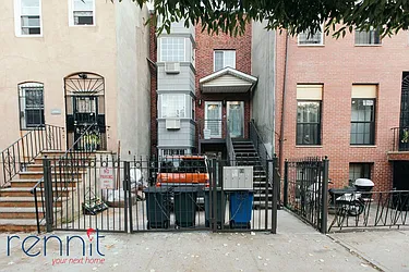 Rented by Rennit Inc.