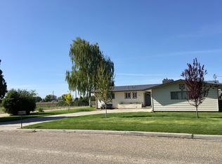 2132 Maple Ct, Fruitland, ID 83619