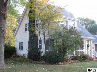 772 The Parkway St, Jackson, MI 49203