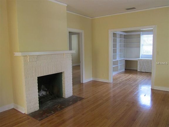 3rd image of 510 Easton Dr