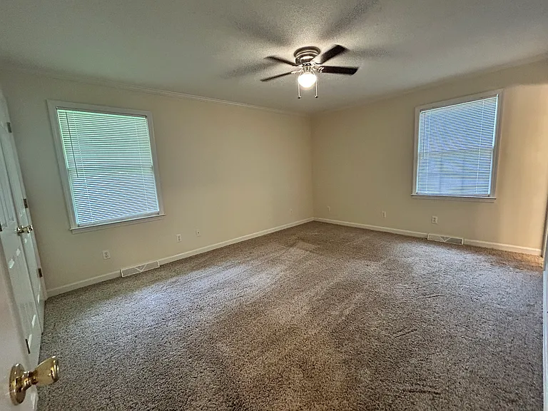 Primary bedroom. 18x12