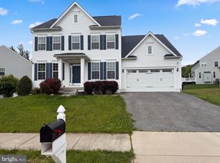 6906 Captain Edward Toppins Ct, Fort Washington, MD 20744