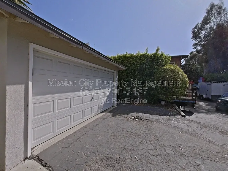 515 N Alisos St #B — Photo 16