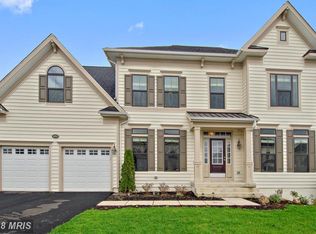35943 Shrewsbury Ct, Round Hill, VA 20141