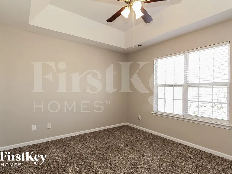 10544 Meadow Crossing Ln — Photo 8
