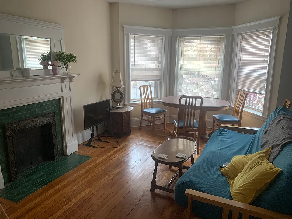 1371 Commonwealth Ave #3