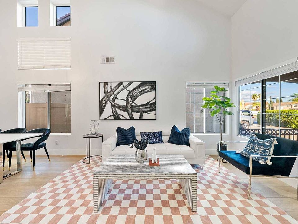 1st image of 2 Cameron Cir
