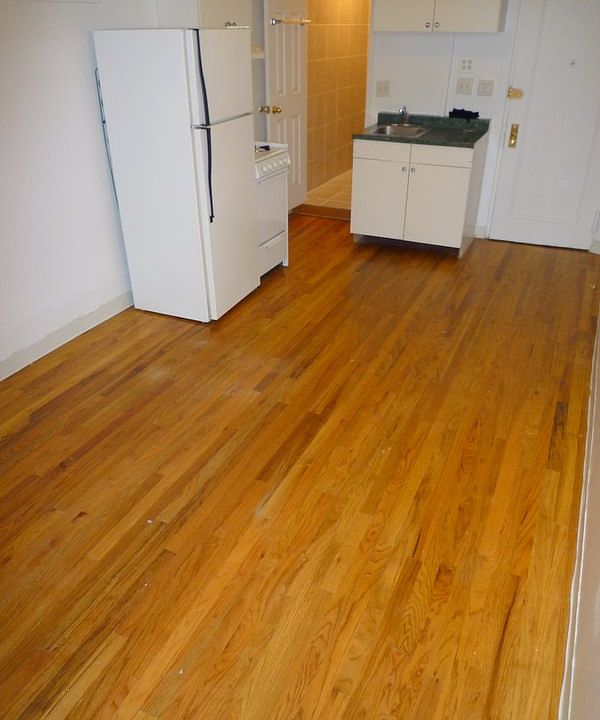 2nd image of 112 Macdougal St APT D1