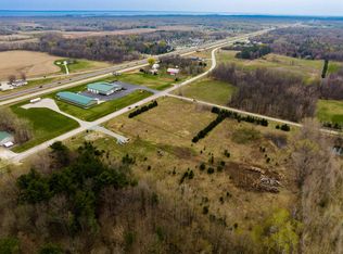 W Frontier Rd, Little Suamico, WI 54141