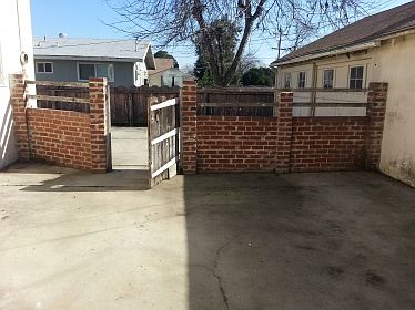 5th image of 721 W Weldon Ave