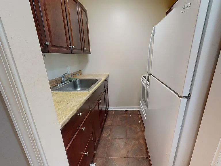 1812 W Berks St #2 — Photo 6
