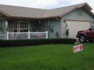 1060 Aaron Dr, Deltona, FL 32725