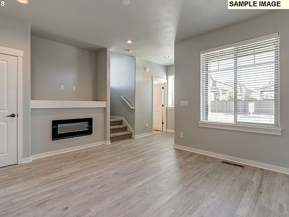 3rd image of 5229 SE Stargrass St
