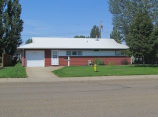 313 10th Ave SW, Sidney, MT 59270