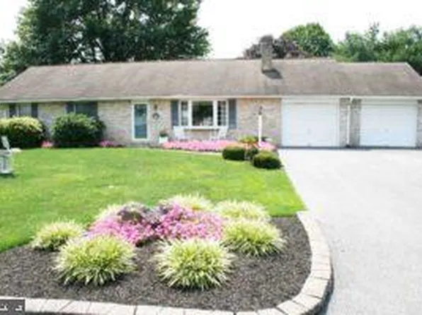 804 Sue Dr, Lititz, PA 17543