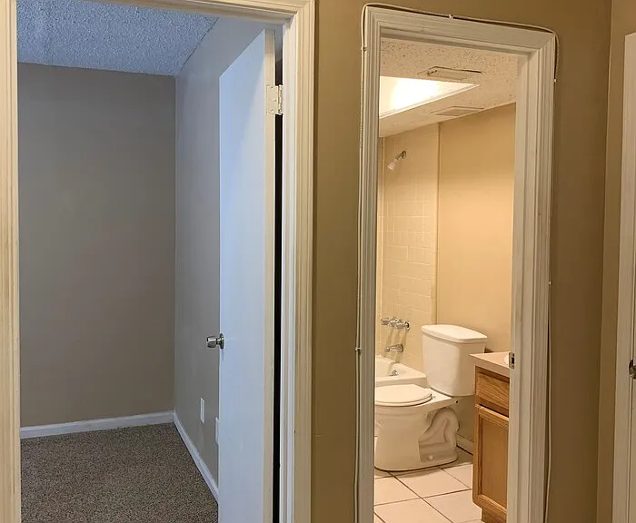 5132 Indian Lakes Ct #4 — Photo 11