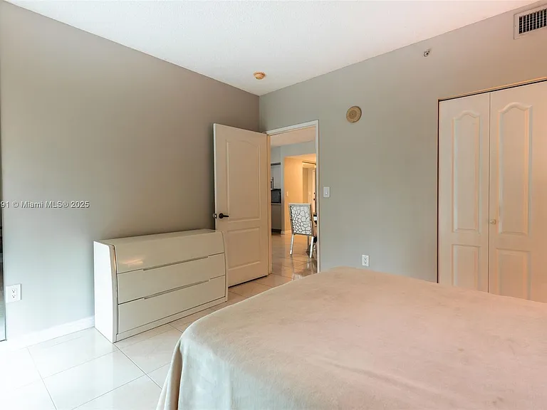 17555 E Atlantic Blvd #603 — Photo 26