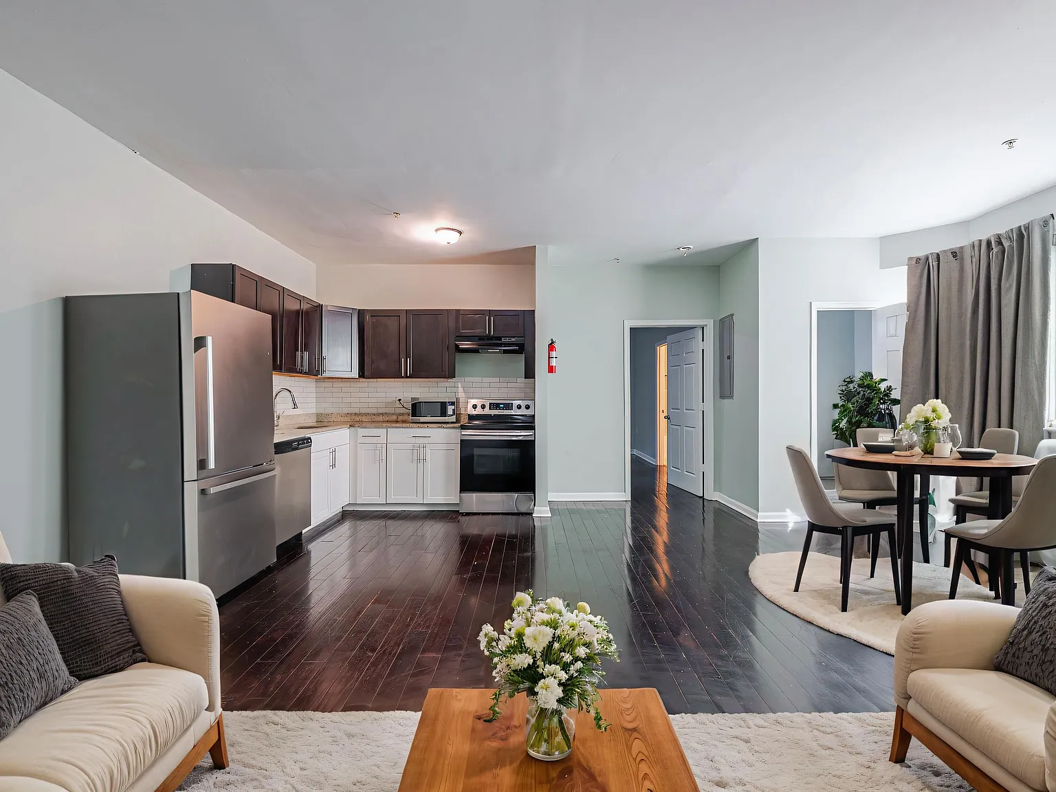 1405 Howard Rd SE Unit B — Photo 2