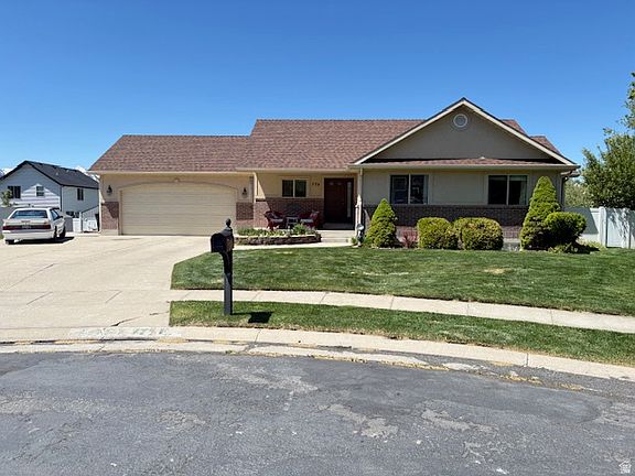 2nd image of 775 Green Field Cir
