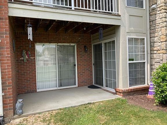 2nd image of 21868 Hartford Way