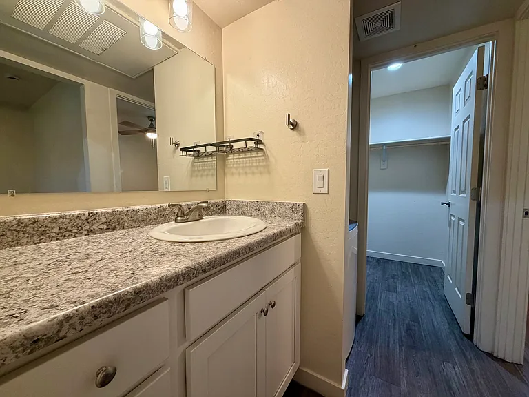 1859 E Broadway Rd #6 — Photo 11