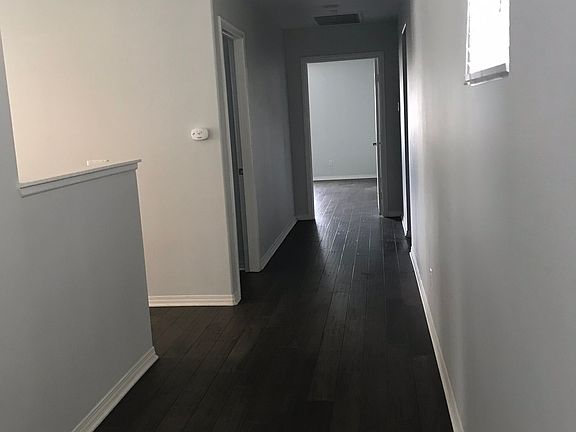 3rd image of 31218 Ivy Hill Ct