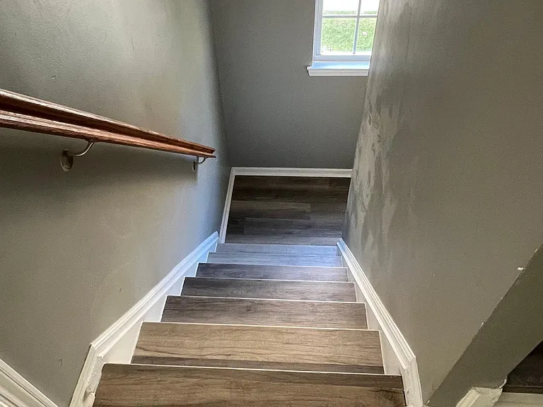 13 Topeka Ct — Photo 22