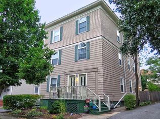 76 9th St #1, Providence, RI 02906