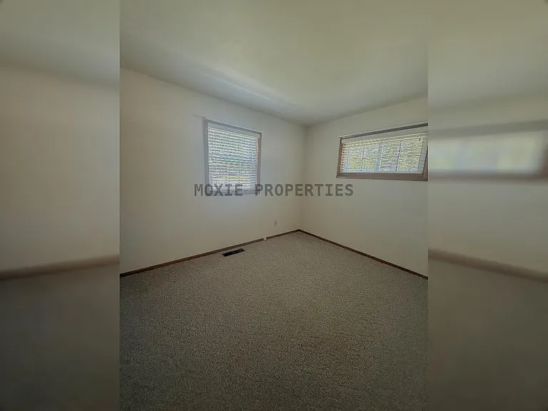 5606 Arrowhead Blvd — Photo 5