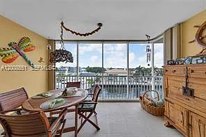 3050 NE 48th Ct #405 — Photo 7