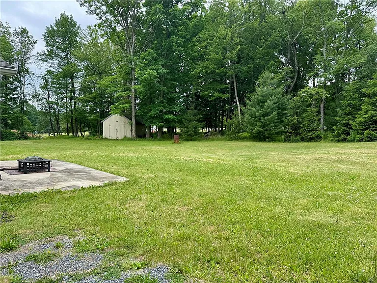 244 Sawmill Rd — Photo 5