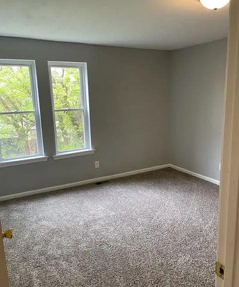 231 Sekitan Ave — Photo 3