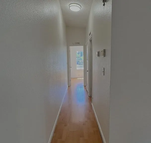 716 Sycamore St — Photo 12