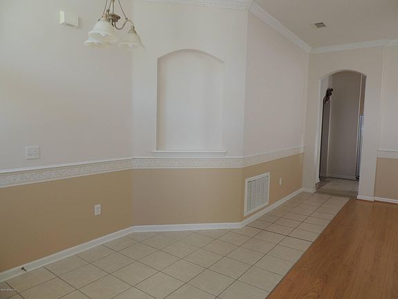 2nd image of 3995 Leatherwood Dr