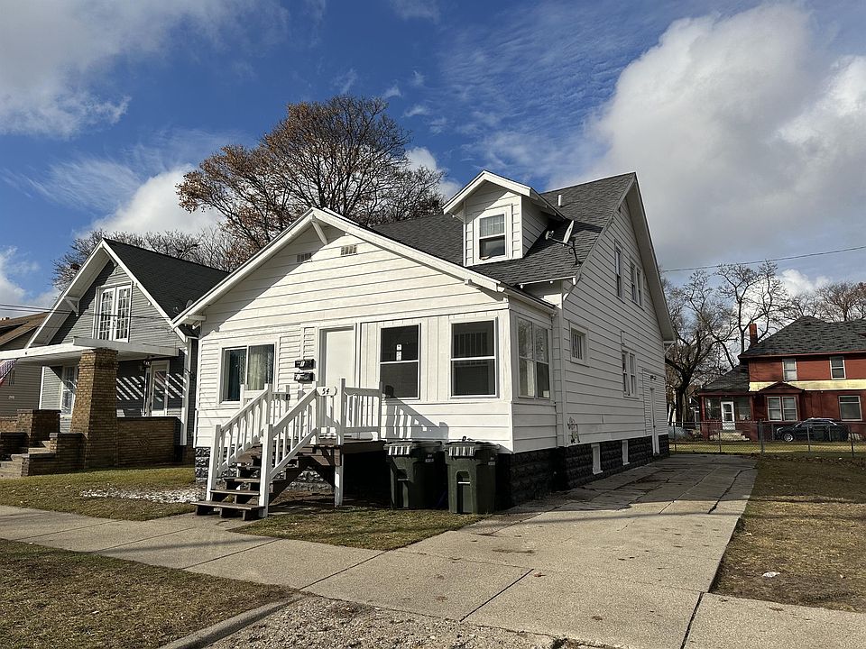 1st image of 54 Catherine Ave #2