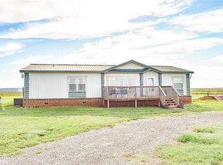 11910 N 1960th Rd, Sayre, OK 73662