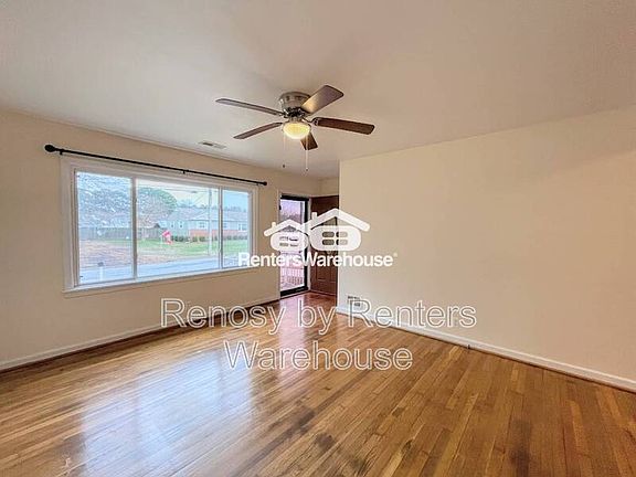 4th image of 528 Plantation Dr