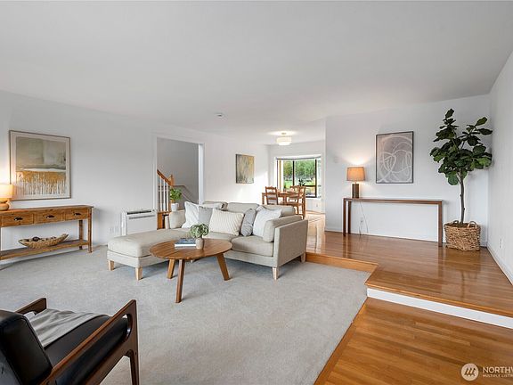 2nd image of 1672 Dorsey Drive